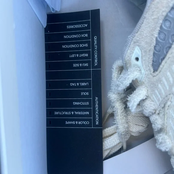 New Balance 9060 Bricks x Wood collab - Picture 7 of 9